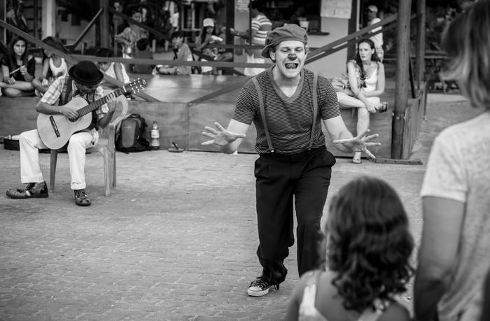 Cuzcuz, payasos en escena